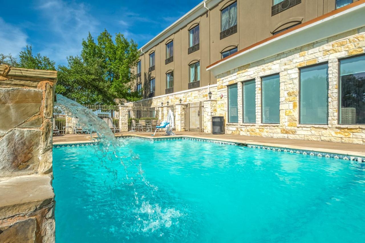 Holiday Inn Express And Suites Beeville By Ihg Luaran gambar