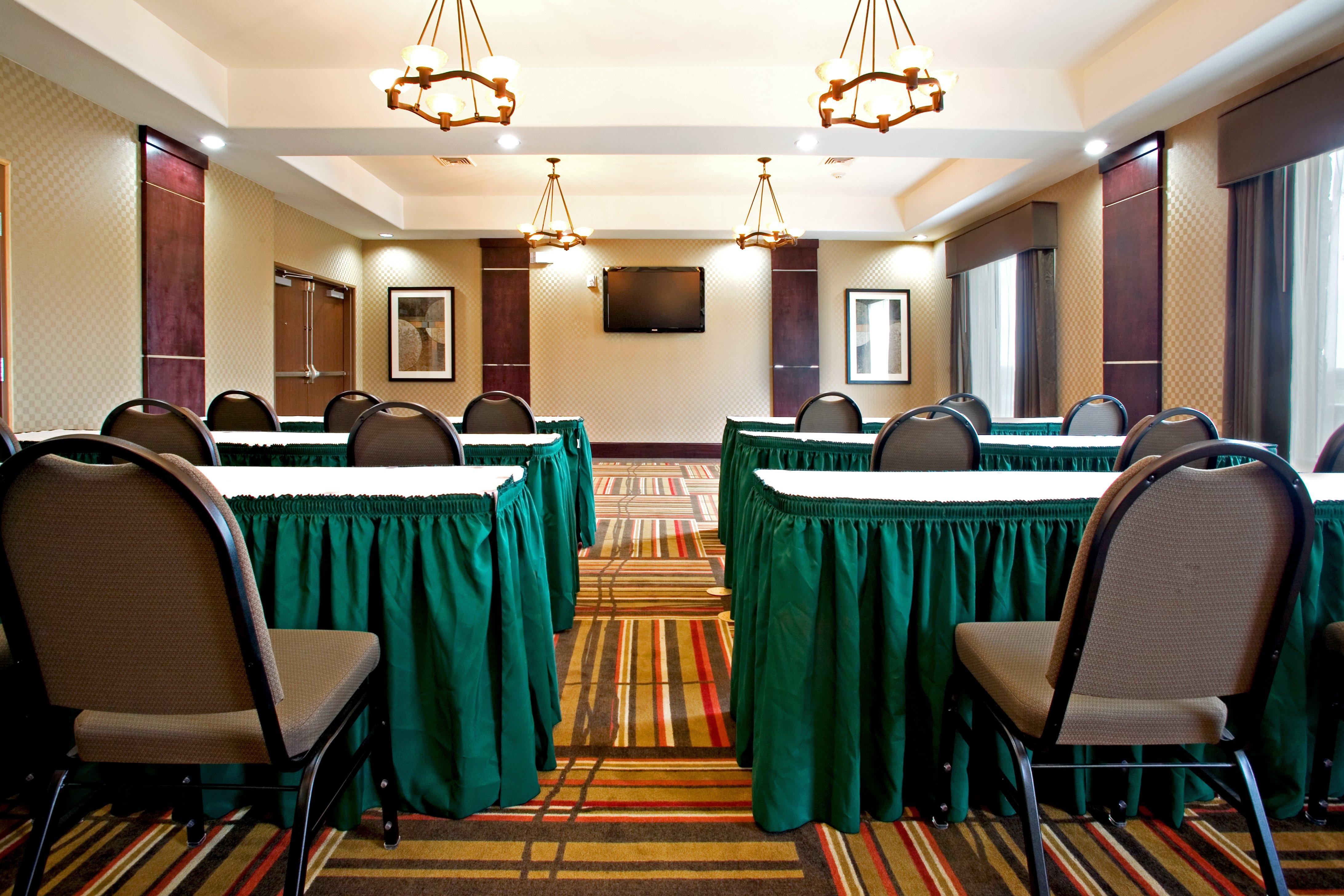 Holiday Inn Express And Suites Beeville By Ihg Luaran gambar